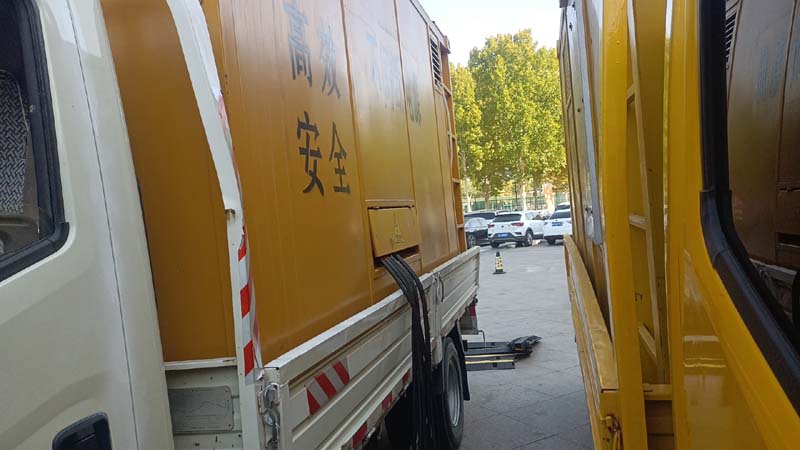 五营如何判断柴油发电机组和UPS电源的切换时间是否符合要求？